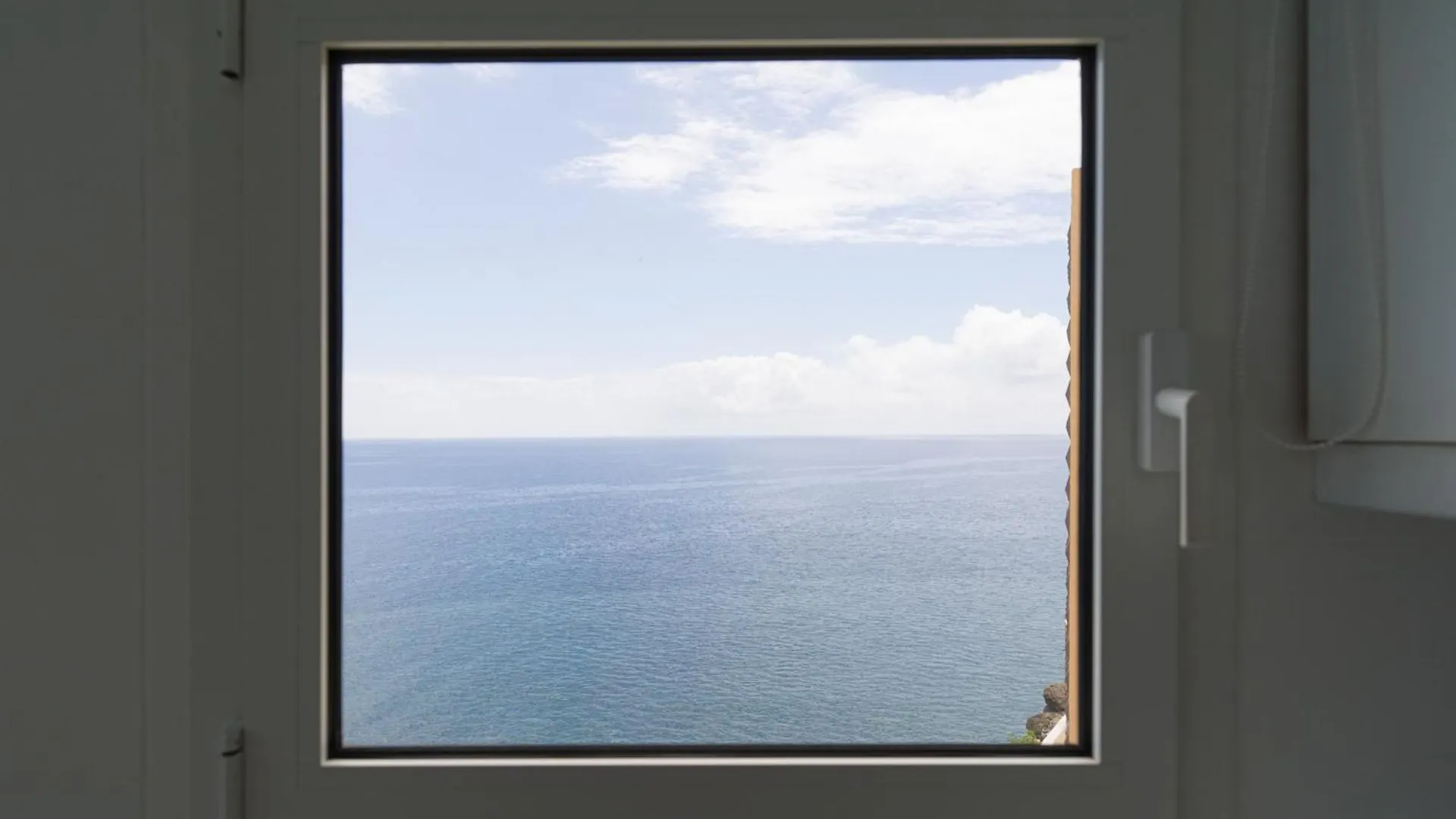 Viewpoint Over The Cliff By Canariasgetaway Maspalomas  Spagna